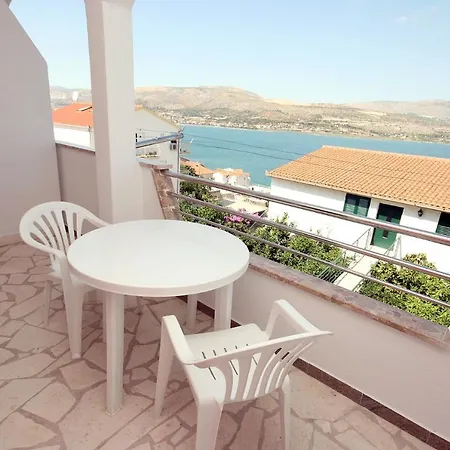 شقة By The Sea Mastrinka, Ciovo - 4648 تروغير
