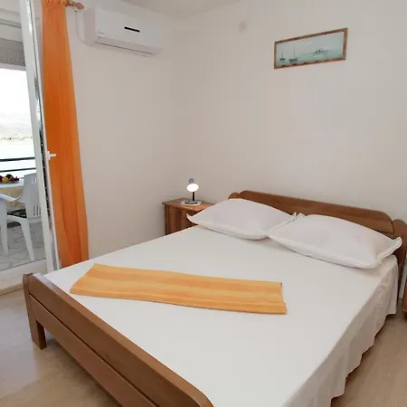 شقة By The Sea Mastrinka, Ciovo - 4648 تروغير